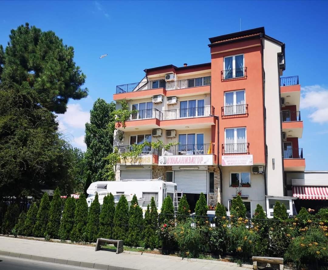 Respekt Guest House Sunny Beach Buitenkant foto