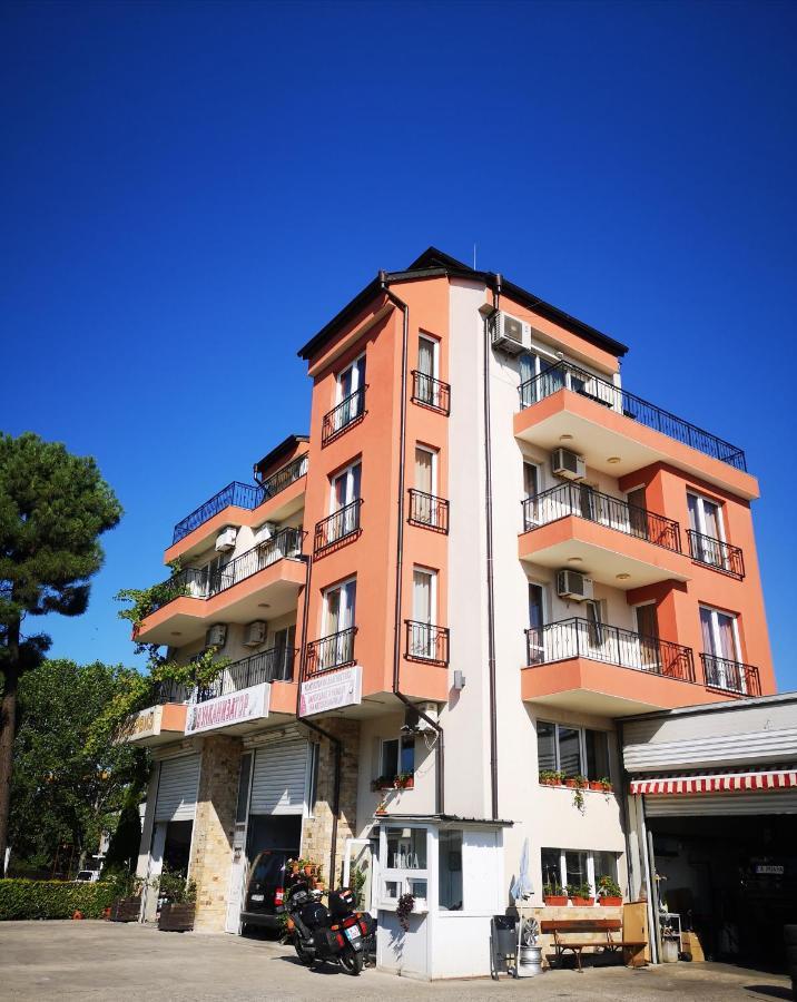 Respekt Guest House Sunny Beach Buitenkant foto