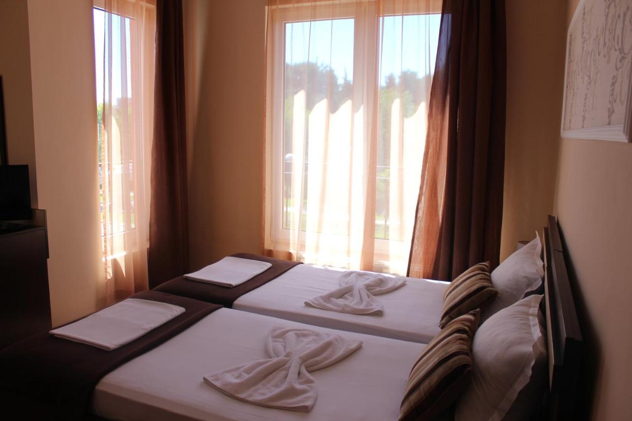 Respekt Guest House Sunny Beach Buitenkant foto